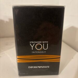 Giorgio Armani Stronger With You Intensely - Black and Gold